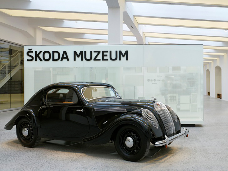 Музей марки ŠKODA и Центр обслуживания клиентов доступны для виртуальных экскурсий Музей марки ŠKODA и Центр обслуживания клиентов доступны для виртуальных экскурсий